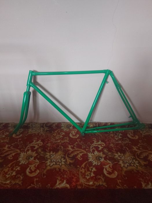 Рама сотилади Сура Вела Универсал Урал Кама