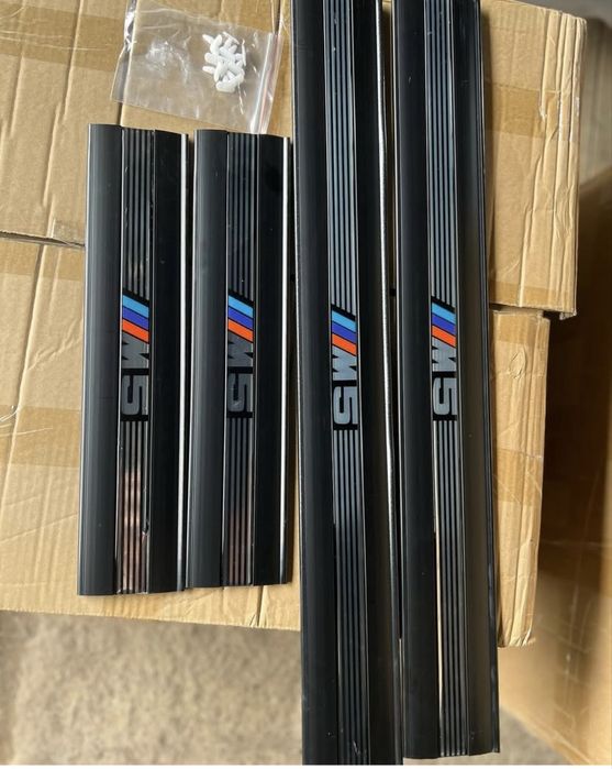 Накладки порога М5 бмв Е34