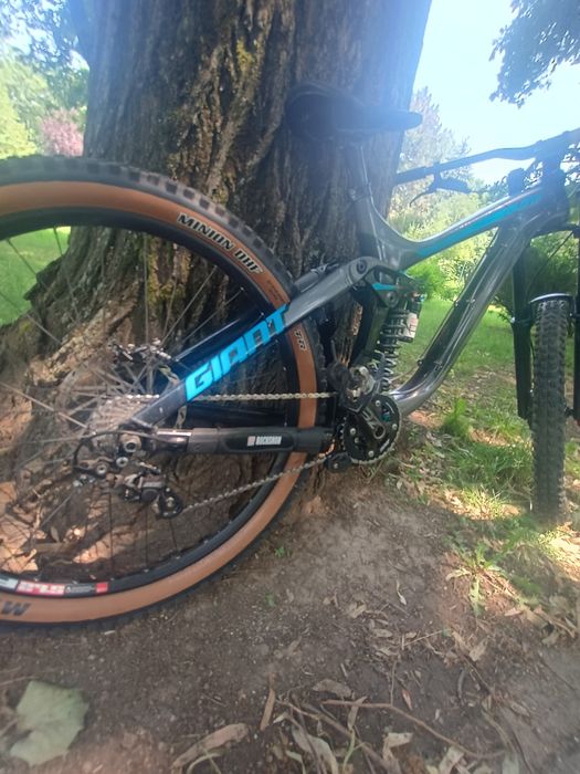 Bicicletă  Giant glory downhill
