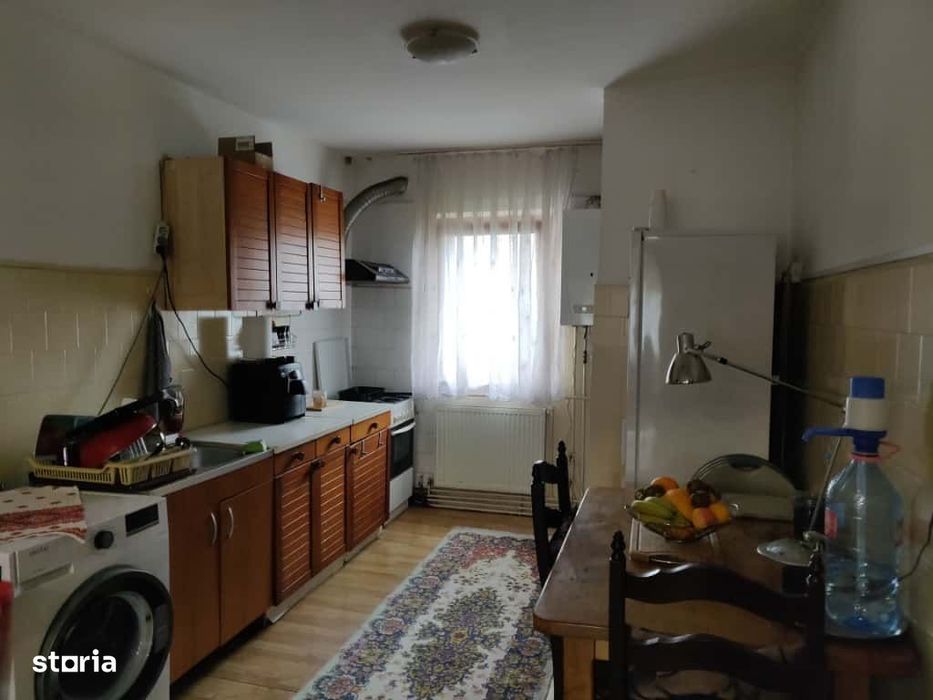 Vand apartament 3 camere Manastur