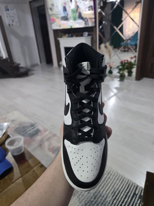 Adidasi Nike Dunk High