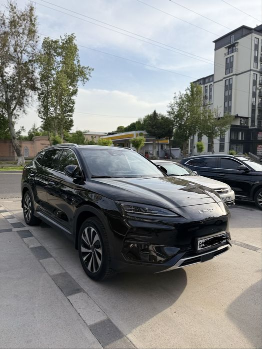 BYD Song Plus EV Champion 2023 — 2