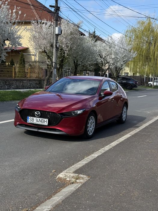 Mazda 3 2.0 49.000 km jante si cauciucuri de iarna