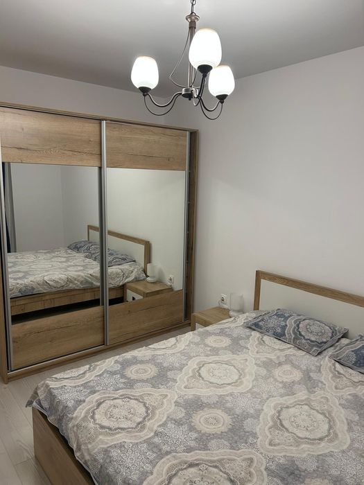 Închiriez apartamente regim hotelier