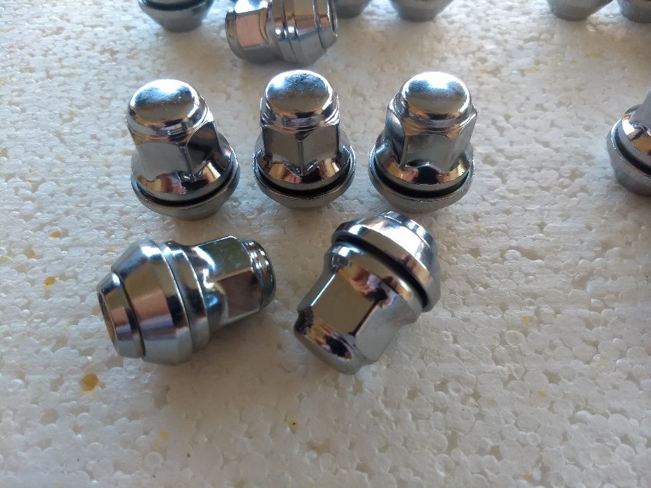 Set 20 Piulite Ford Galaxy sau Focus S Max Mustang Edge Galaxy