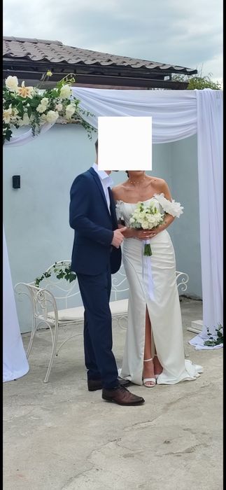 Vand rochie de mireasă