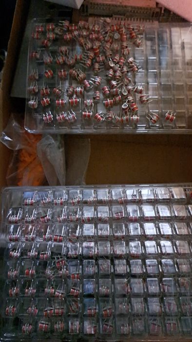 Плинт KRONE в комплекте