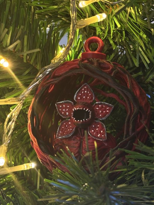 Коледен Орнамент Демогоргон от Stranger Things