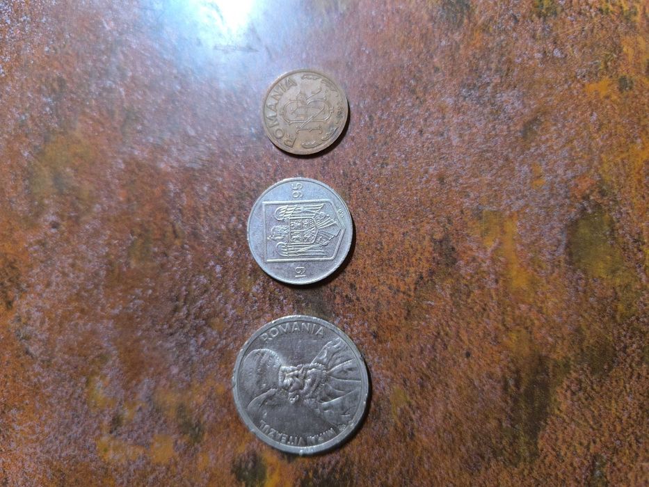 Monede 100, 10, 1