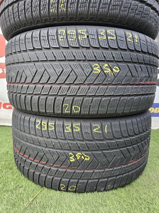 Set 265 40 21  295 35 21 pirelli m+s