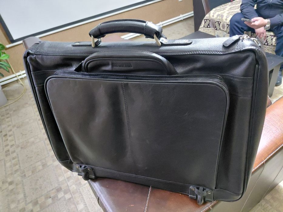 дорожная сумка  кожаная