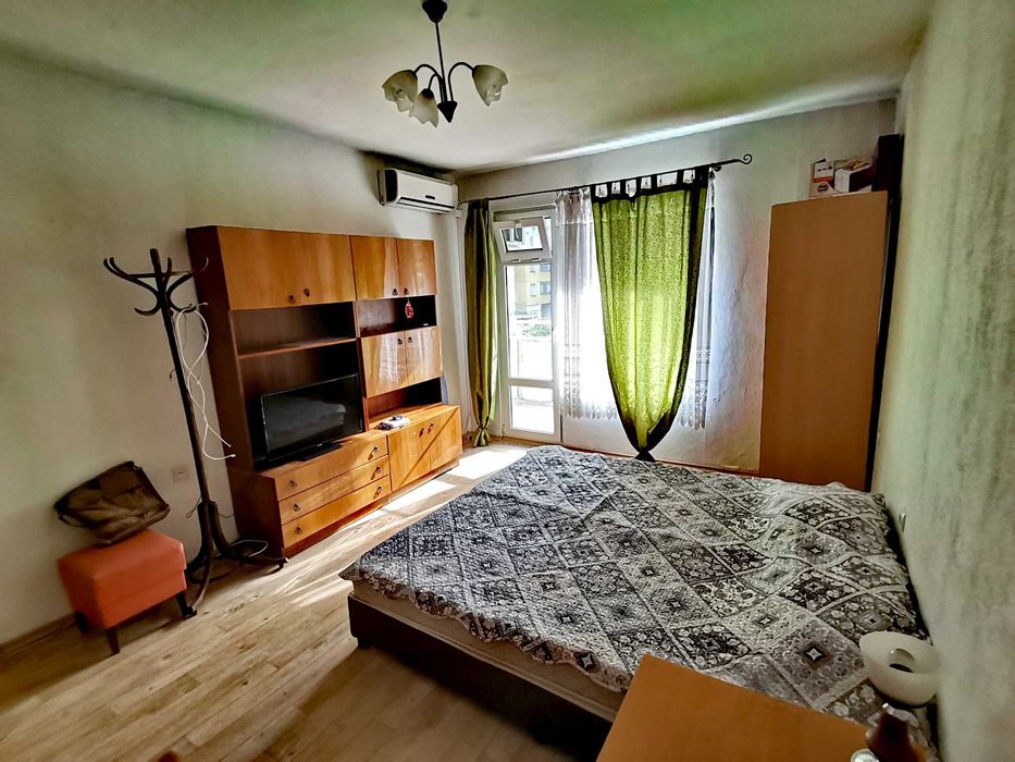 Дава се под наем Двустаен апартамент в Бургас, Братя Миладинови - 41 кв.м за 153 € - Снимка #1