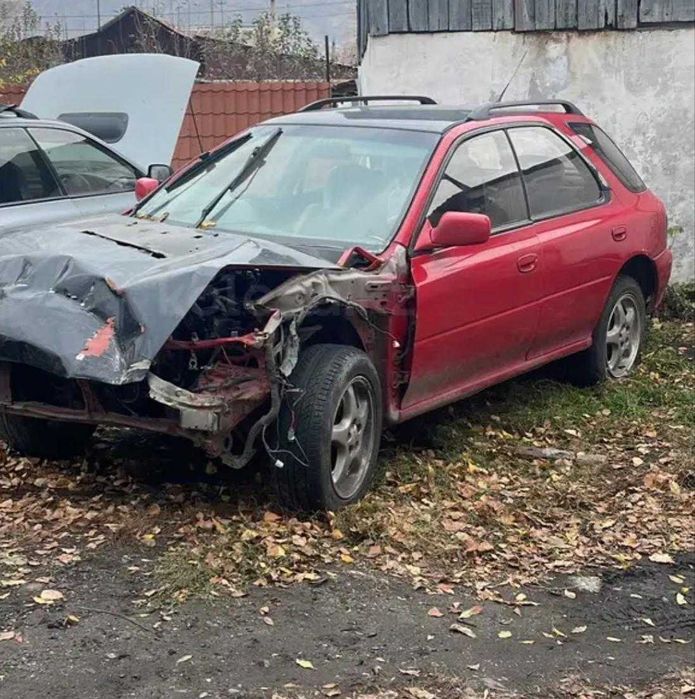 Subaru Impreza 1995 на запчасти