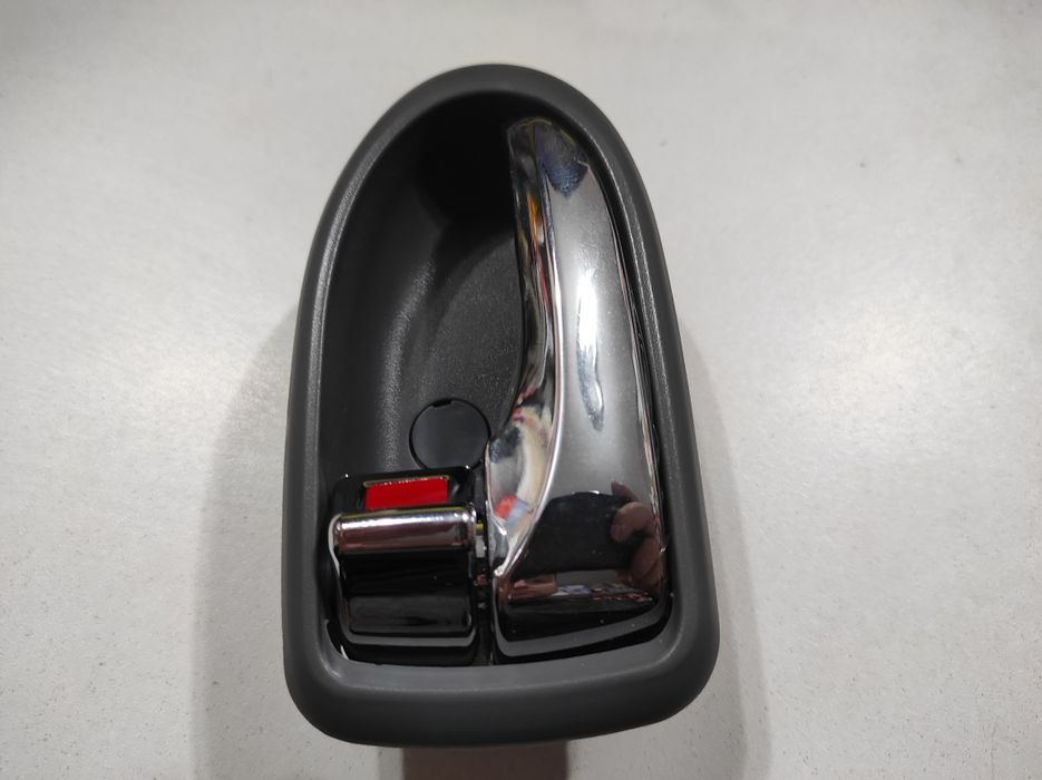 Ручки внутренние наружные Мазда мпв