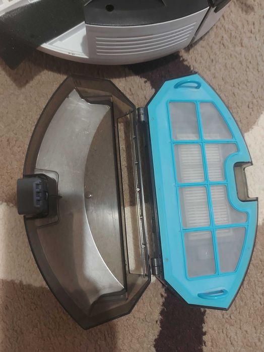 Прахосмукачка робот