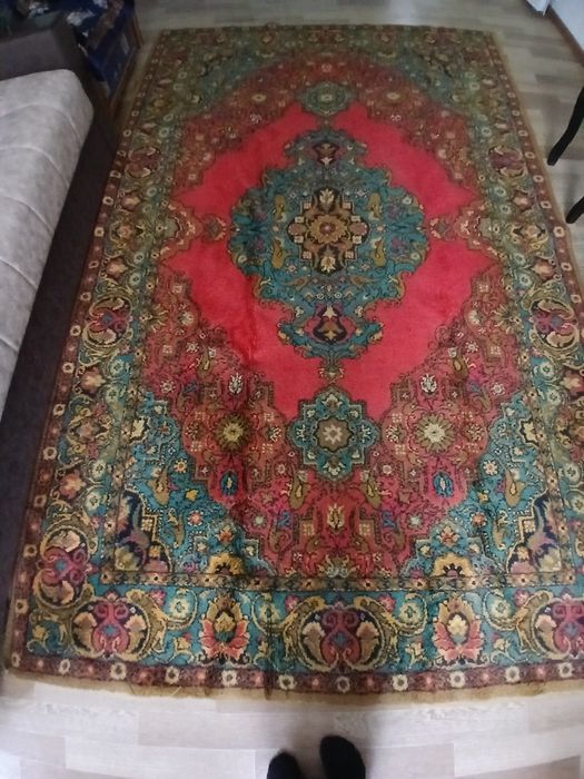 Продаются ковры, добротные