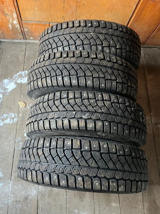 Продам комплект резины 185  __65 ___ 15