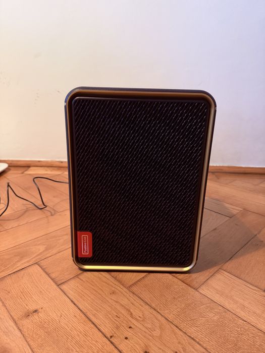 Positive Grid Spark Edge 65W busking amp