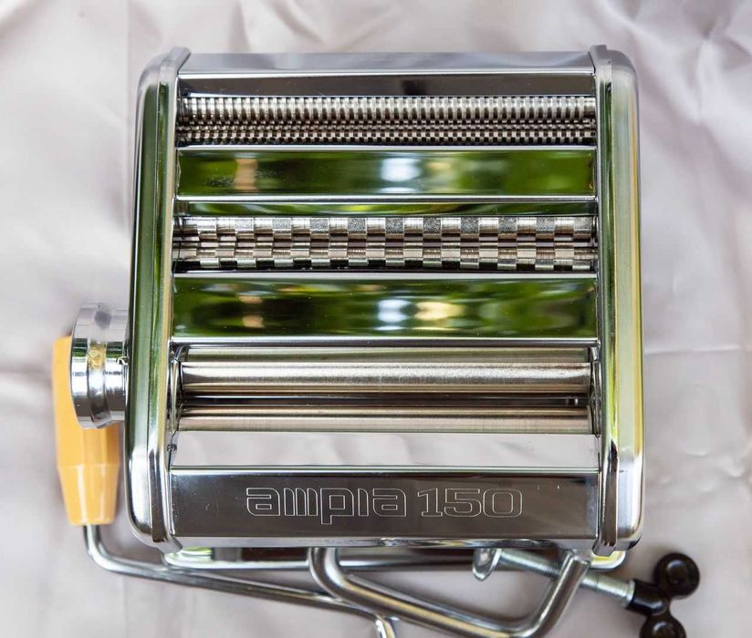 Лапшерезка-тестораскатка " MARCATO AMPIA " 150 mm - Made in ITALY.