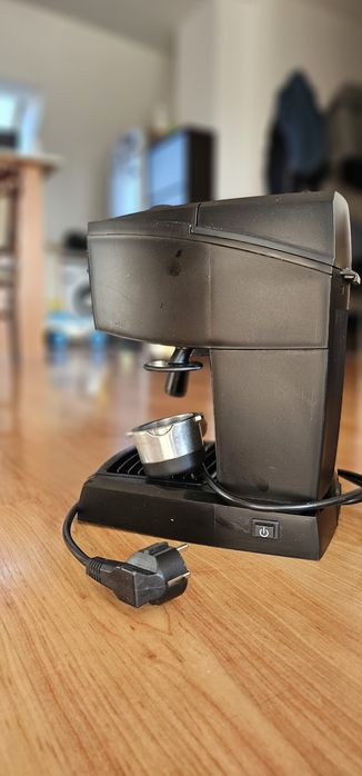 Кафемашина DeLonghi