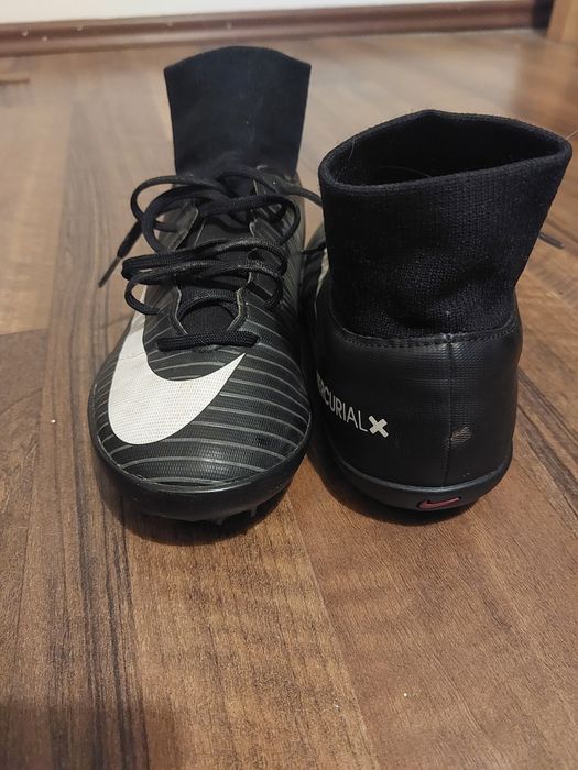 Ghete fotbal Nike