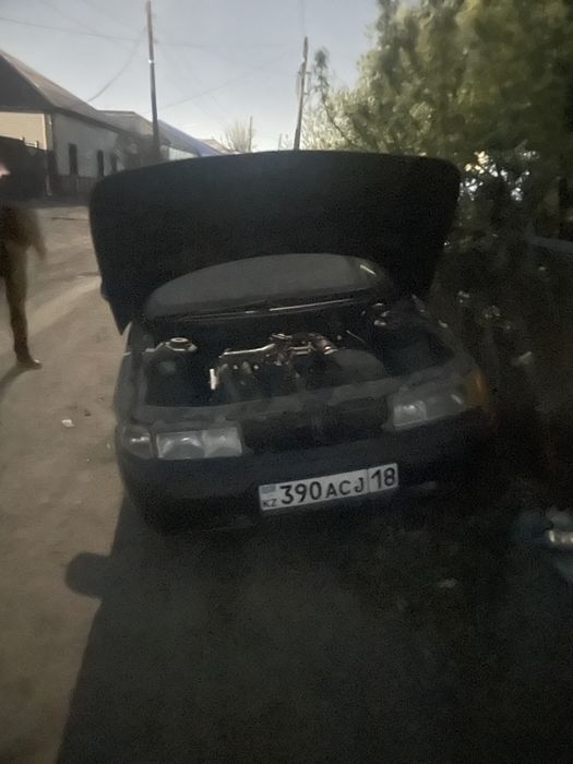 продам ваз2110 срочно