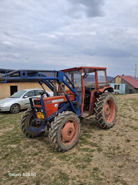 Tractor Same 55 cu cupa si furci!