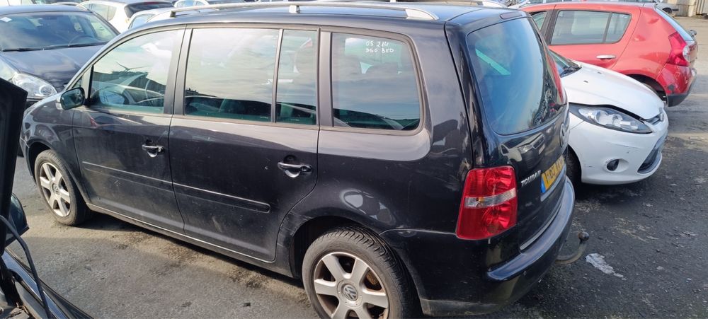 Volkswagen Touran 1.9/2.0TDi  2005г. на части