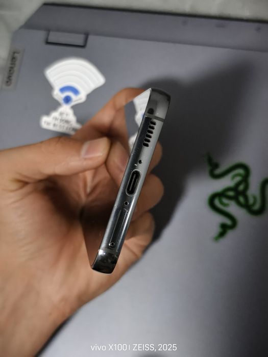 Продам Samsung s23