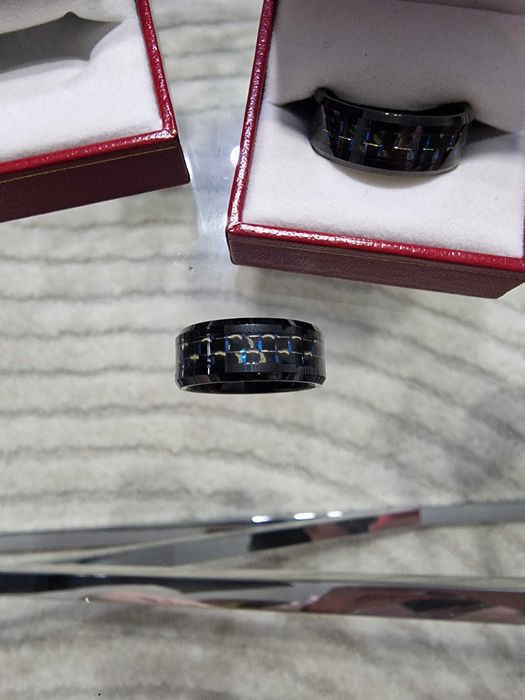 Set verighete cuplu din Tungsten Carbide & Carbon – design modern