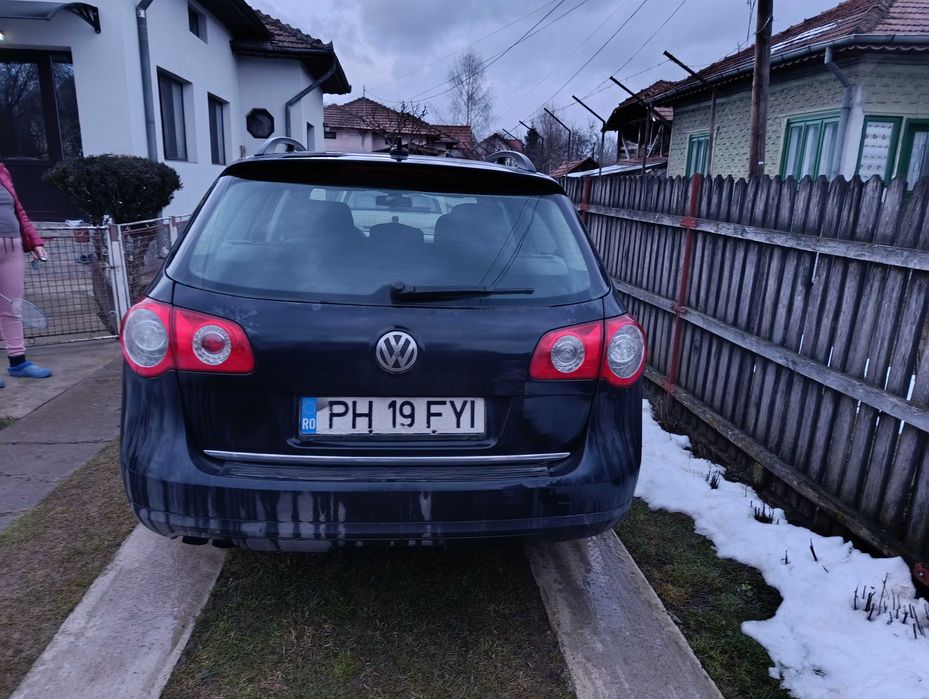 Vând Volkswagen passat