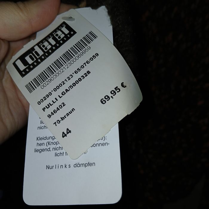 Pulovar nou  cu lana