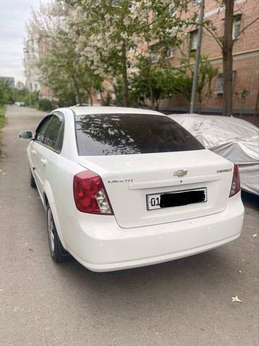 Продается Lasetti 2-pozitsiya mexanika 1.8 mator