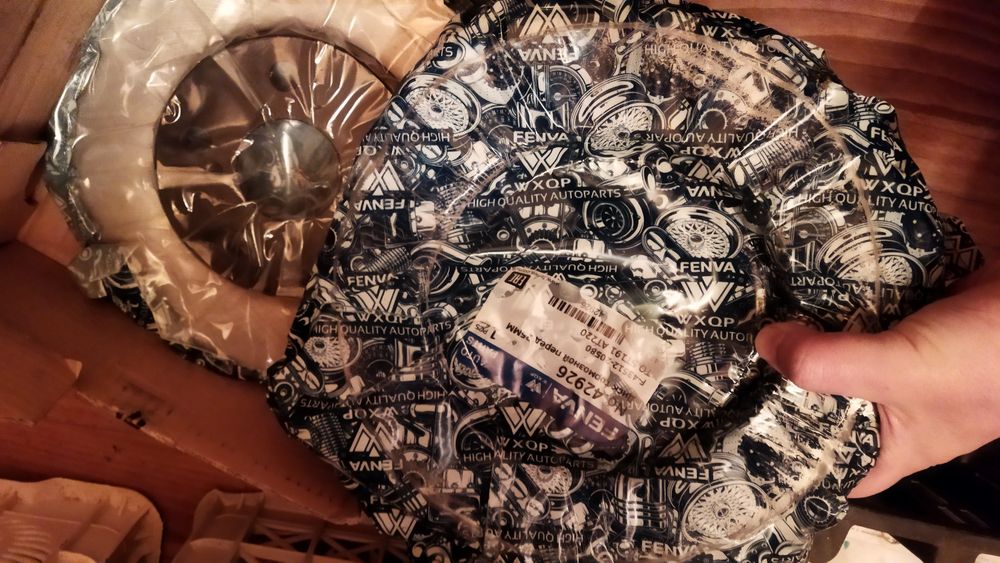 Тормозные диски Тойота Карина Е