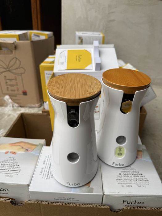 Wifi камера за домашни любимци Furbo, хранилка кучето през телефона