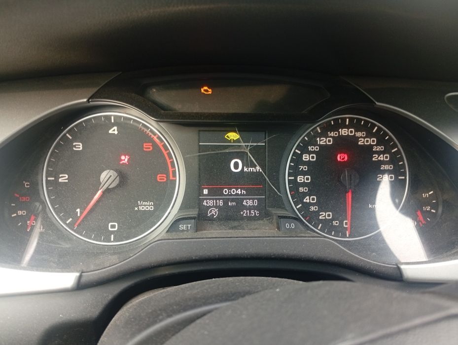 Vând audi A4 b8 2011