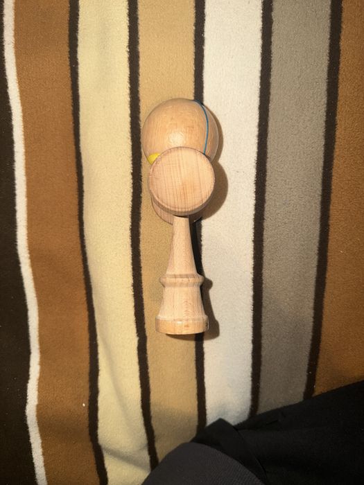 Kendama jacob acrobat