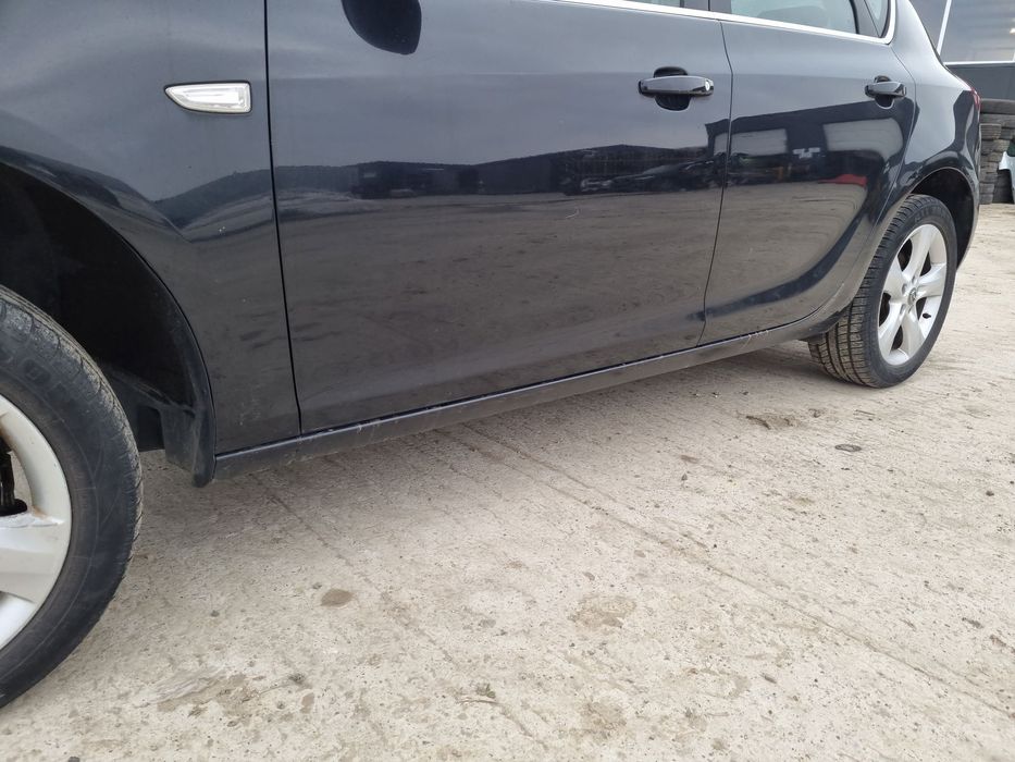 Prag lateral stanga Opel Astra J [Fabr 2009-2015] OEM