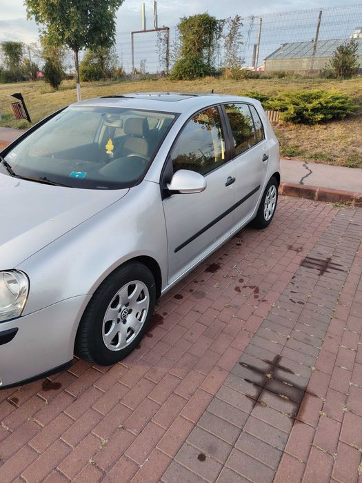 Autoturism Golf 5