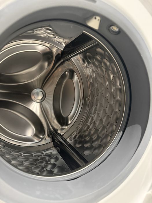 Перална машина и сушилня с термопомпа Miele