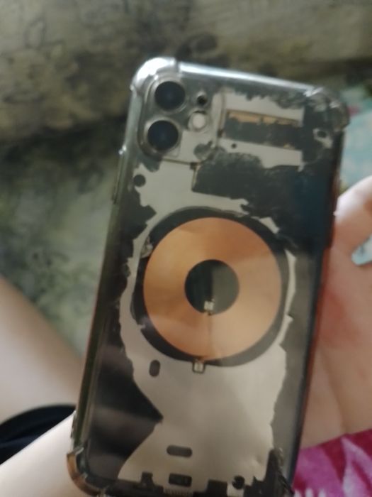 Айфон 11 128гб блокнутый