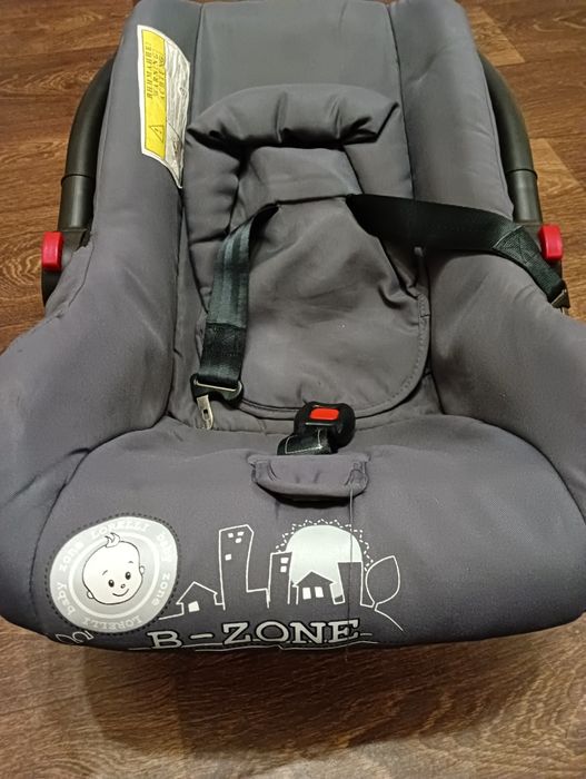 Бебешко кошче за кола