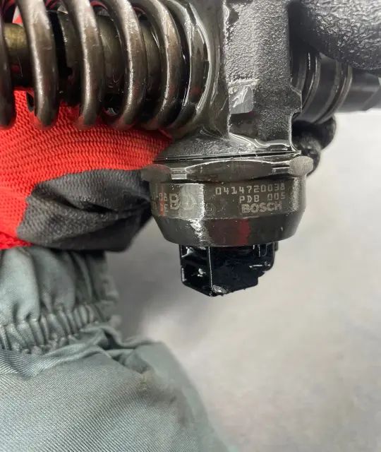 Injector motorina 038 130 073 ak/bd Volkswagen VW Sharan 2002