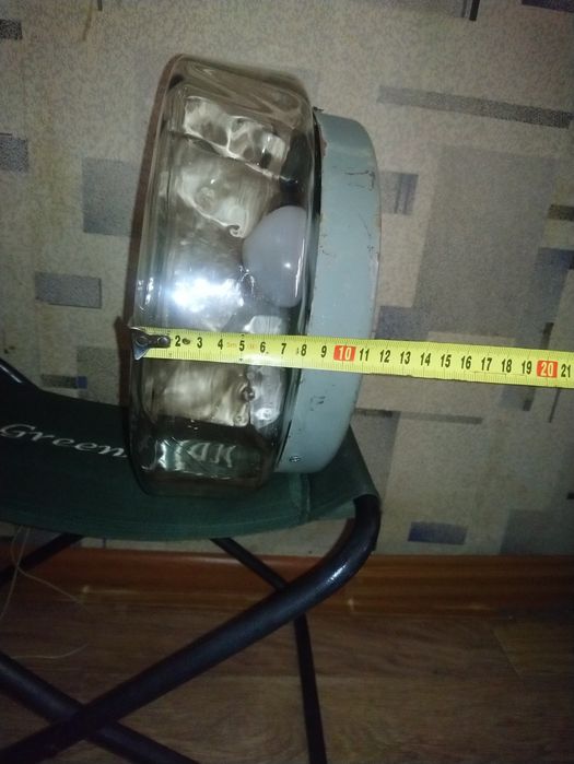 Продам плафон для освещения новый
