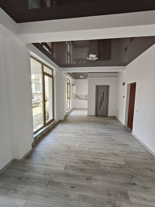 Spațiu de închiriat - 32 mp