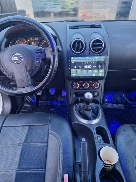 Vând Nissan Qashqai