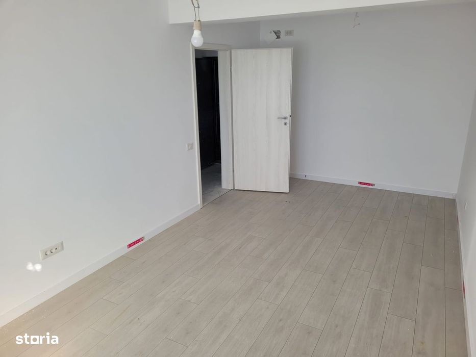 Garsoniera Mega Spatioasa 43,50 mpu la doar 5 min metrou M2 Berceni — fotografia 2
