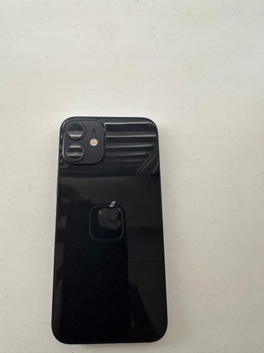 Айфон 12 мини ……