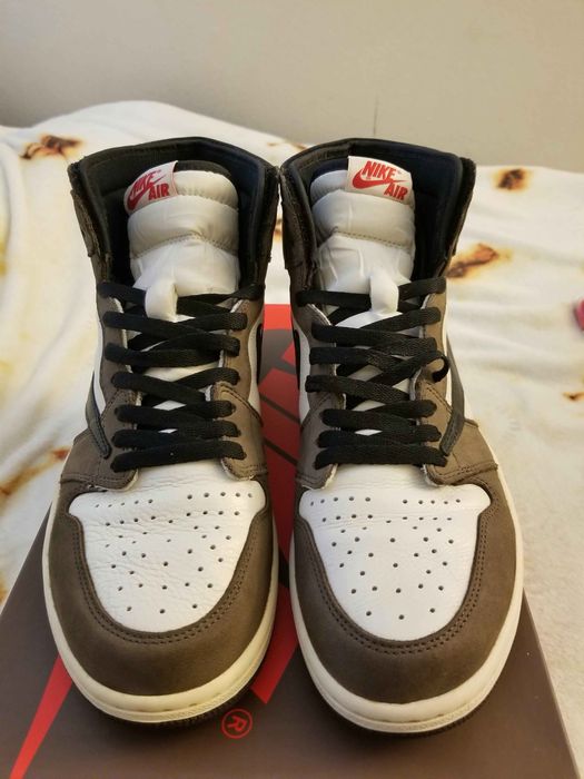 Jordan 1 x travis scott High