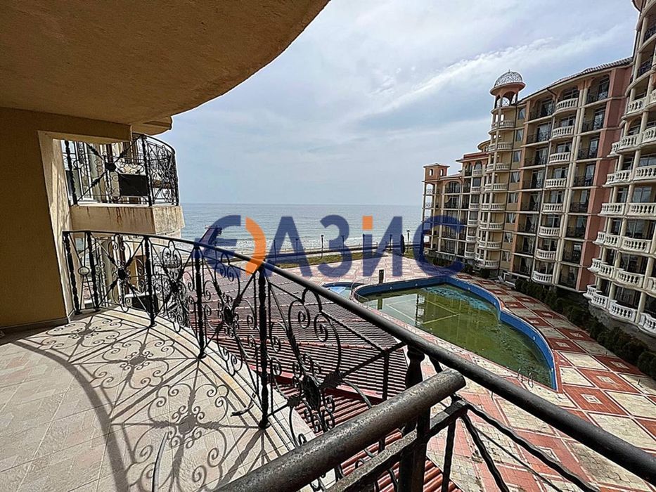 Продава се Едностаен апартамент в к.к. Елените - 60 кв.м за 829 €/кв.м - Снимка #1